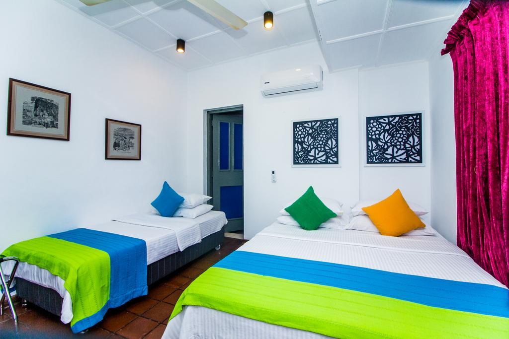 Settle Inn Tourist Lodge 캔디 외부 사진