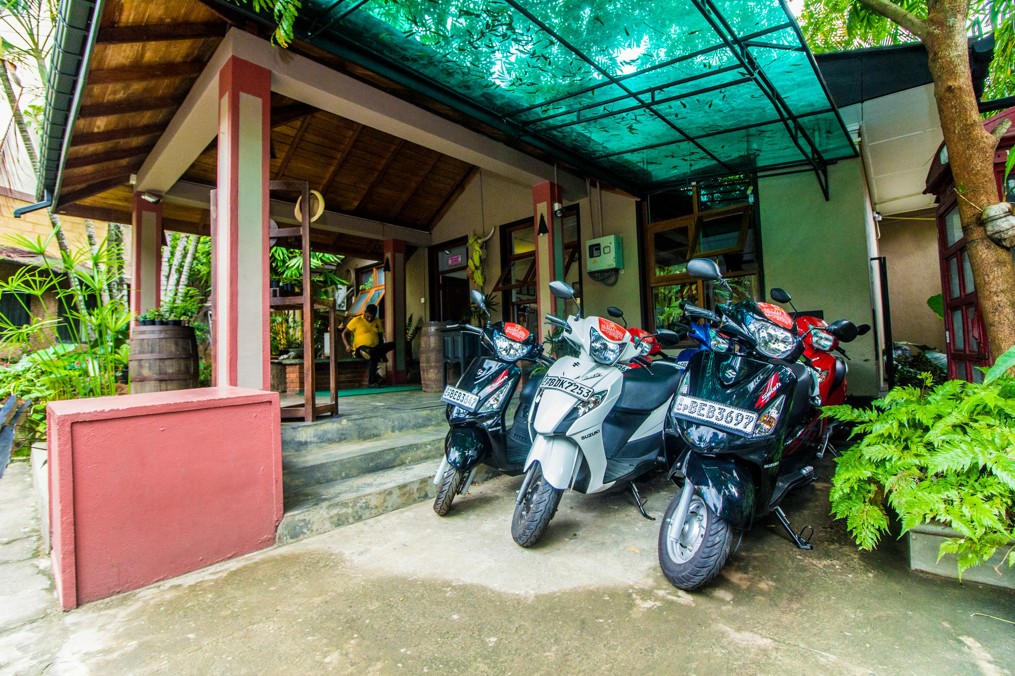 Settle Inn Tourist Lodge 캔디 외부 사진