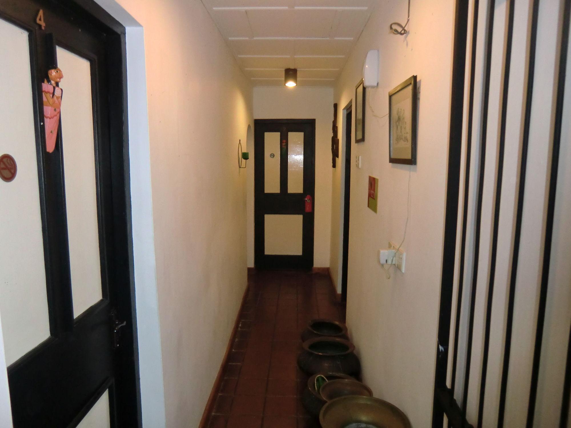 Settle Inn Tourist Lodge 캔디 외부 사진